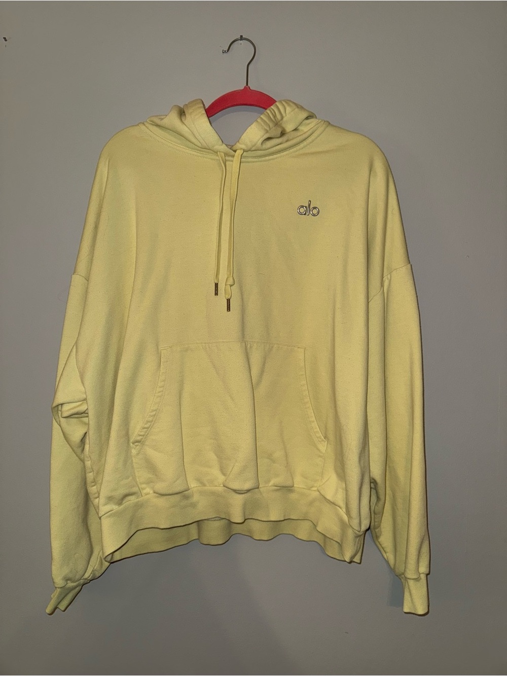ALO Yoga Yellow Buttercup Accolade Hoodie Sweatshirt Size XL